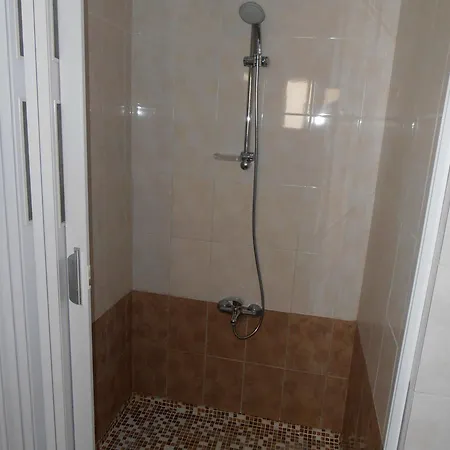 Hotel Crown Nikozja